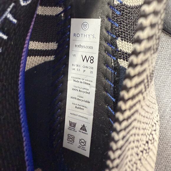 Stylish Women's Striped Flats - Picture 7 of 7